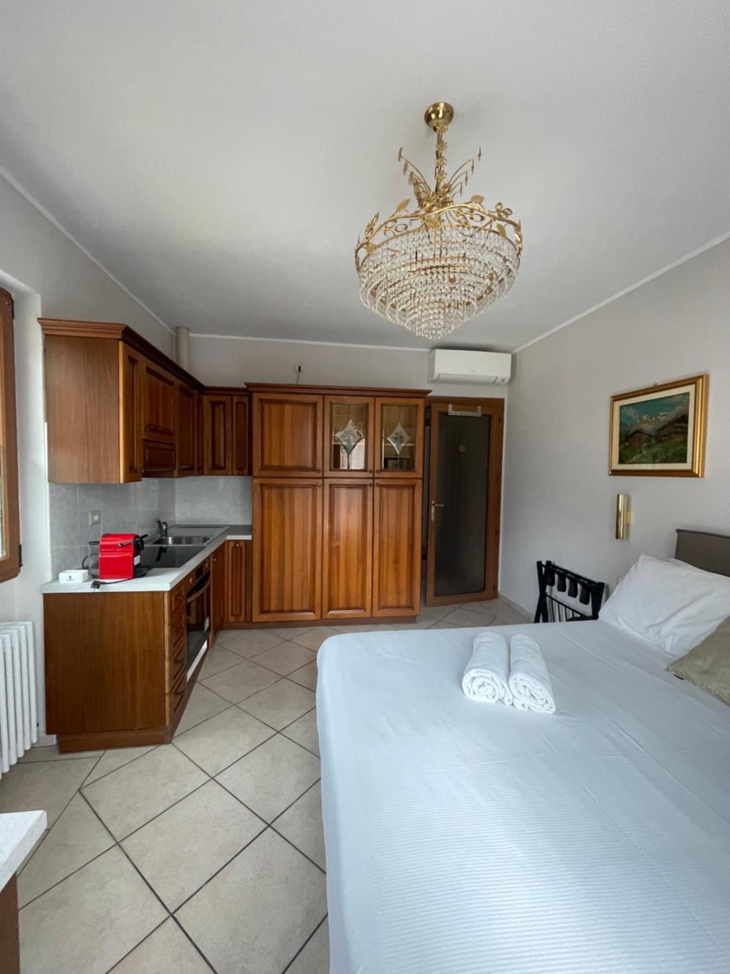 Residence Villa Margherita Cannobio Extérieur photo
