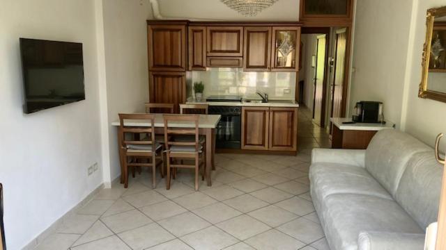 Residence Villa Margherita Cannobio Extérieur photo