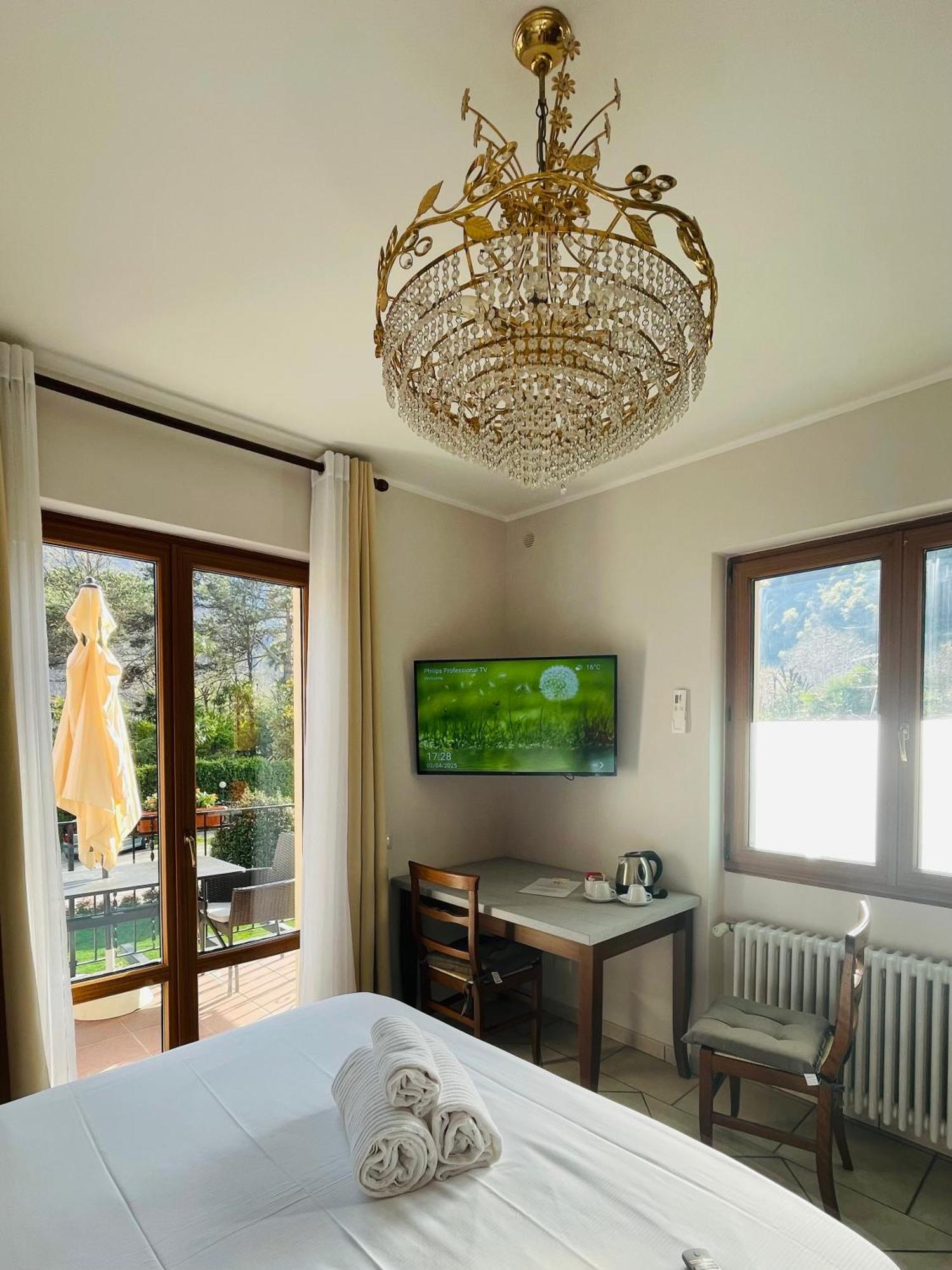 Residence Villa Margherita Cannobio Extérieur photo